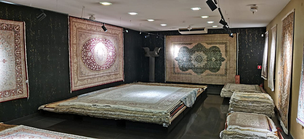 Центр персидских ковров